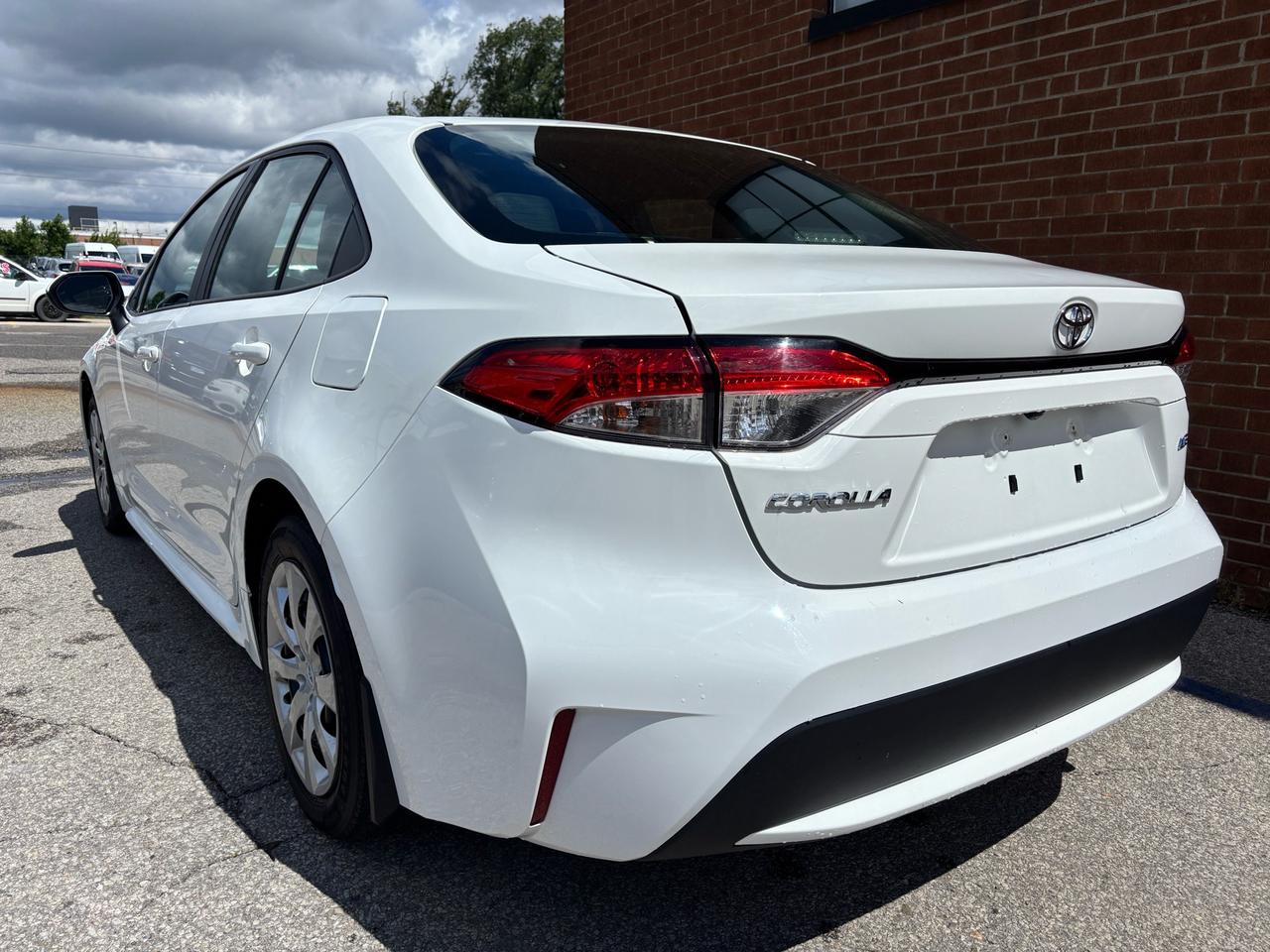 2021 Toyota Corolla L AUTO Photo