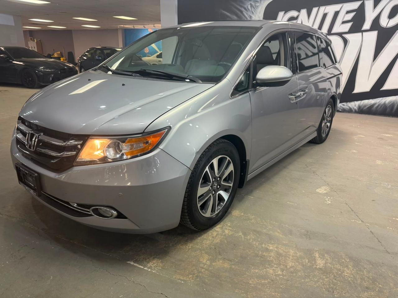 2016 Honda Odyssey 4dr Wgn Touring Photo