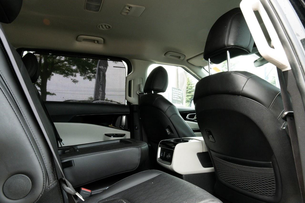 2024 Kia Carnival EX FWD Photo