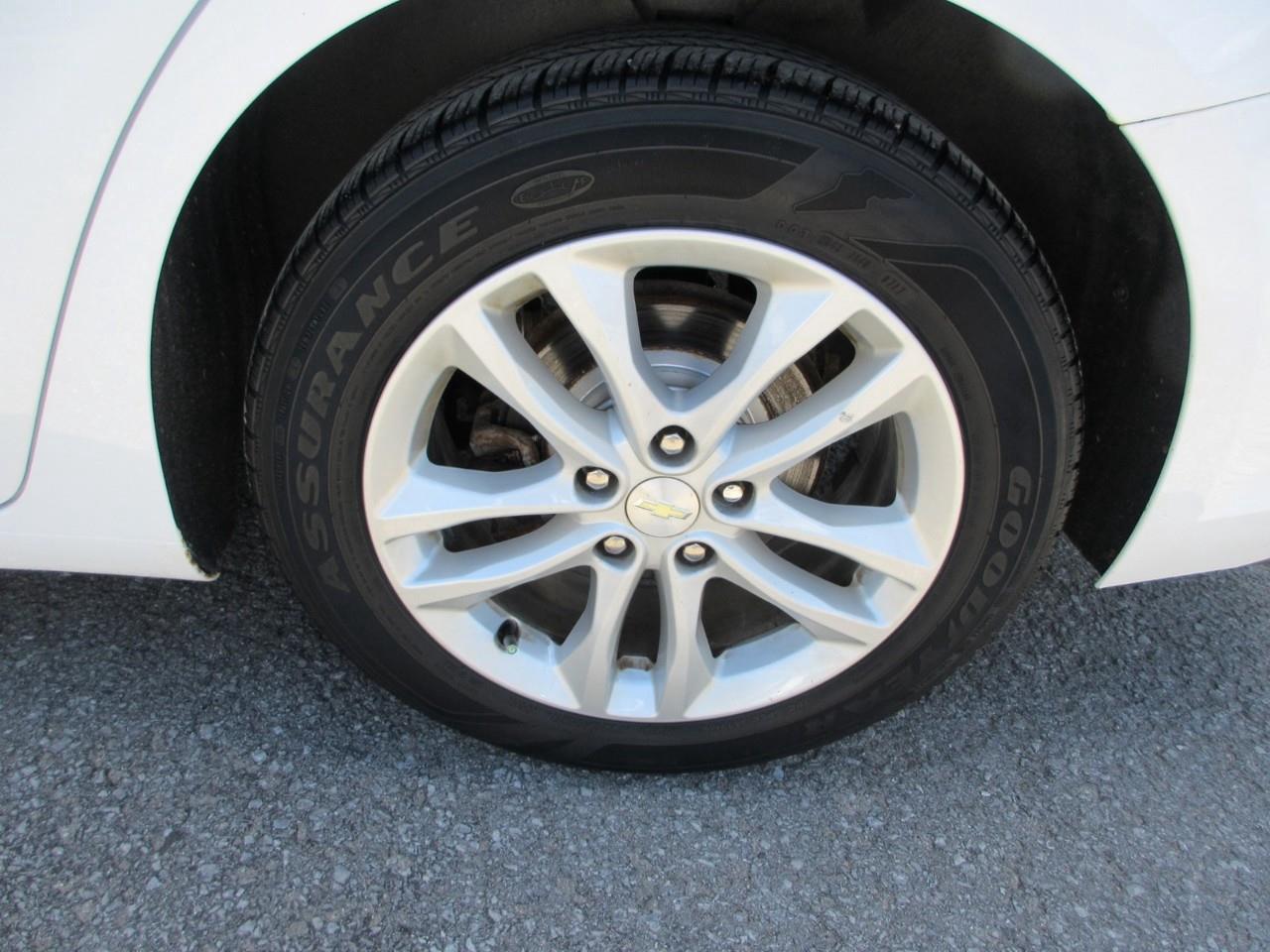 2017 Chevrolet Malibu 1LT Photo
