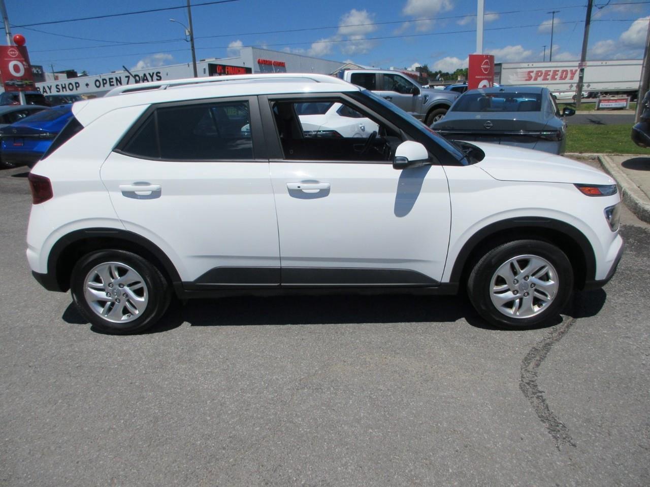 2023 Hyundai Venue PREFERRED Photo