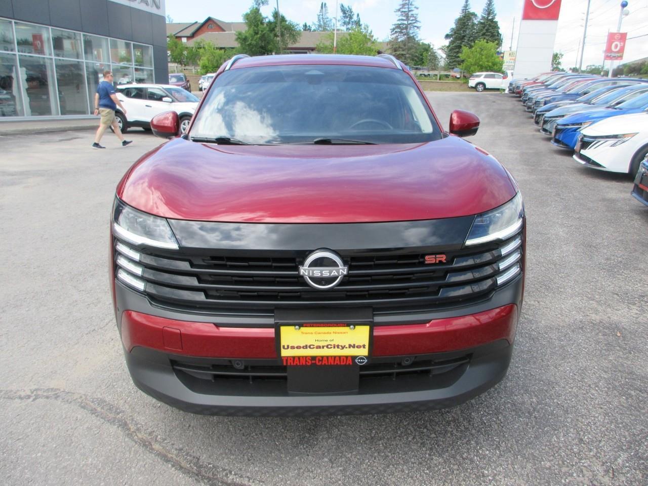 2025 Nissan Kicks SR Photo