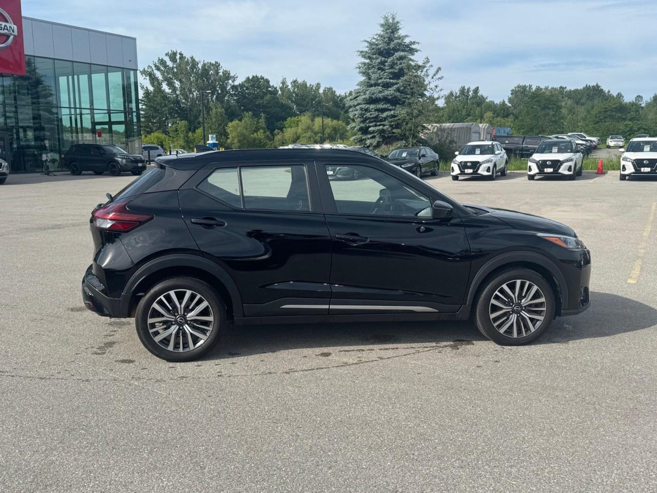 2024 Nissan Kicks SR FWD Photo