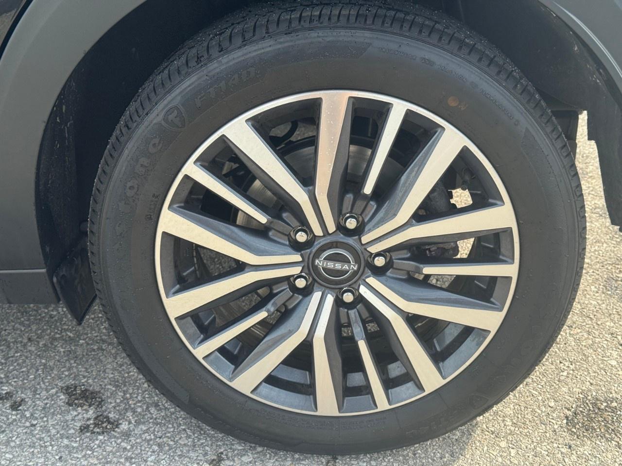 2024 Nissan Kicks SR FWD Photo