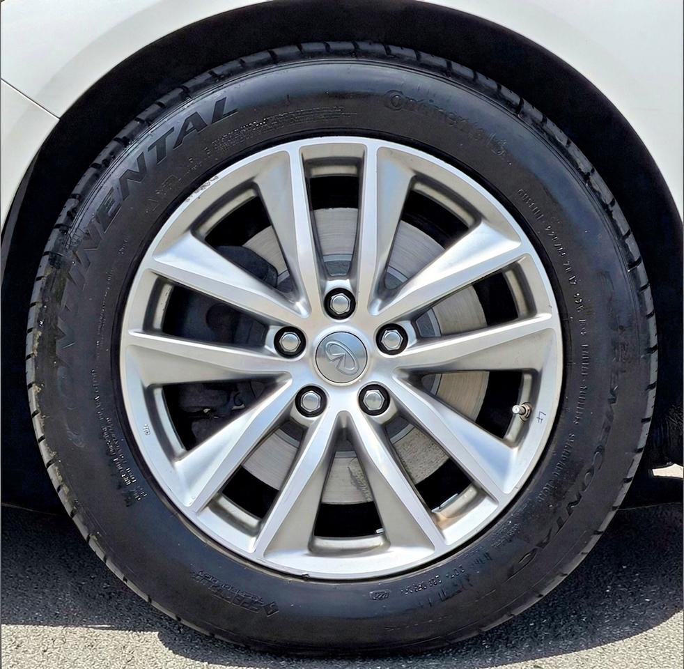 2017 Infiniti Q50 4DR SDN 3.0T Photo