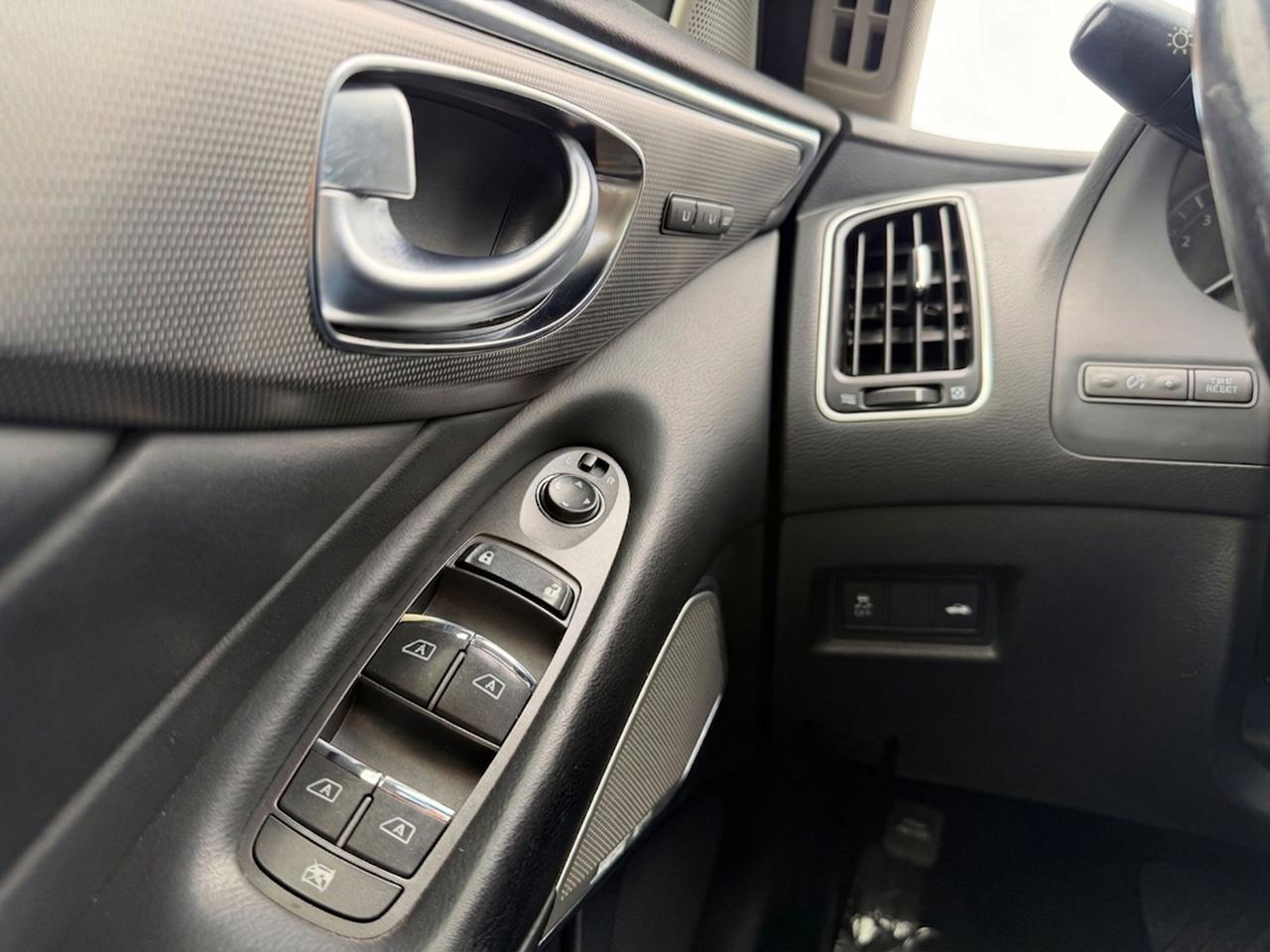 2017 Infiniti Q50 4DR SDN 3.0T Photo