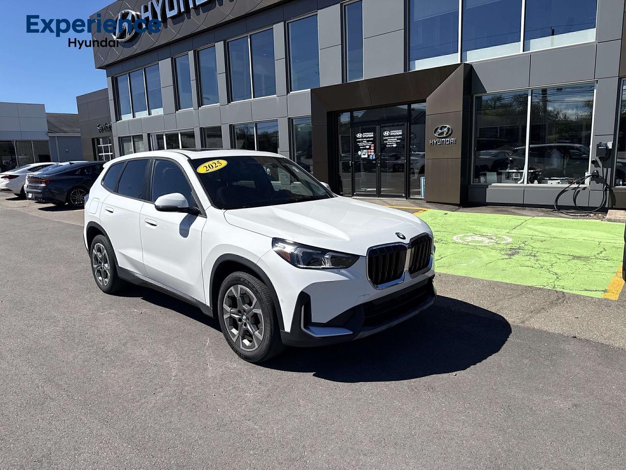 White 2025 BMW X1 xDrive28i AWD 7-Speed Automatic 2.0L TwinPower Turbo

Apple CarPlay & Android Auto, Exterior Parking Camera Rear, Four wheel independent suspension, Heated door mirrors, Heated Front Seats, M Leather Steering Wheel, Panoramic Glass Sunroof, Perforated Veganza Upholstery, Power Front Seats w/Driver Memory, Power Liftgate, Wheels: 18" x 7.5" Aero Lightning Grey Burnished.<b> Were PEIs Premier Credit Specialists! Good poor, bad, or new credit? Divorced? Self-Employed? We have you covered! Our Credit Specialists are on standby 24/7 to help get you behind the wheel today! APPLY FOR YOUR PRE-APPROVAL TODAY - https://www.steeleadvantagefinancing.com/7182