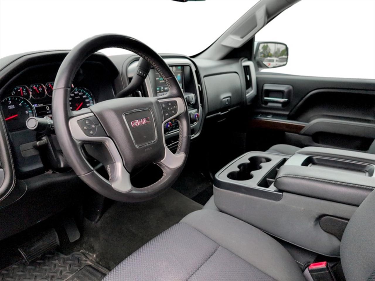 2017 GMC Sierra 1500 SLE w/Z71 Pkg Photo