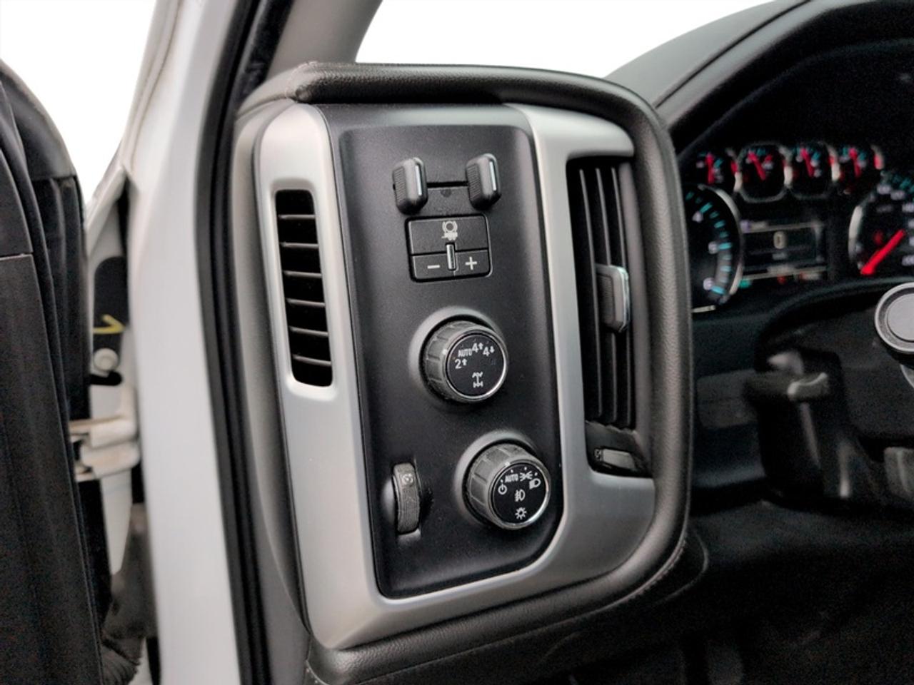 2017 GMC Sierra 1500 SLE w/Z71 Pkg Photo