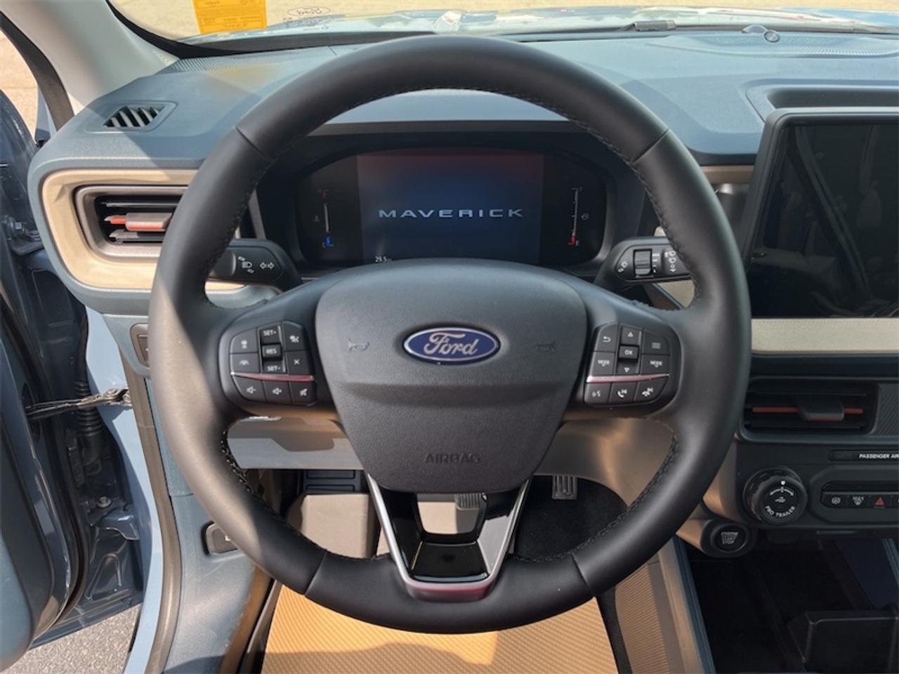 2026 Ford Maverick Lariat  - Tow Package Photo5