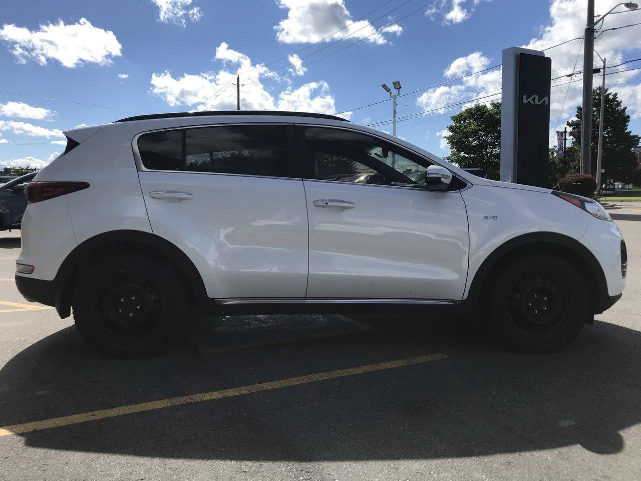 2018 Kia Sportage SX Turbo AWD w-Black Photo