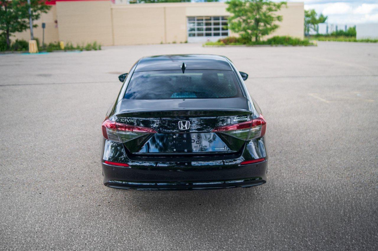 2025 Honda Civic Hybrid Sport Touring Photo