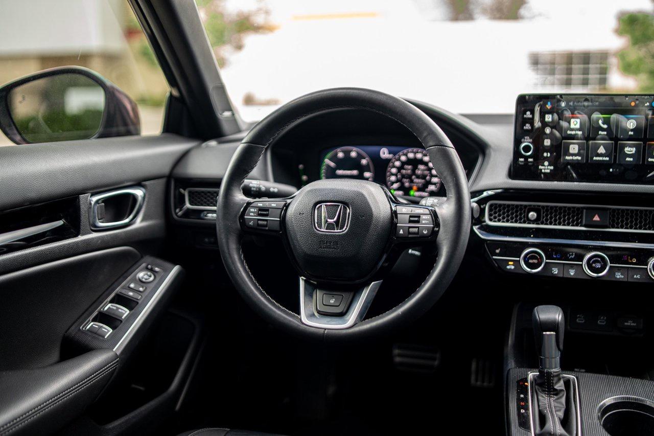 2025 Honda Civic Hybrid Sport Touring Photo
