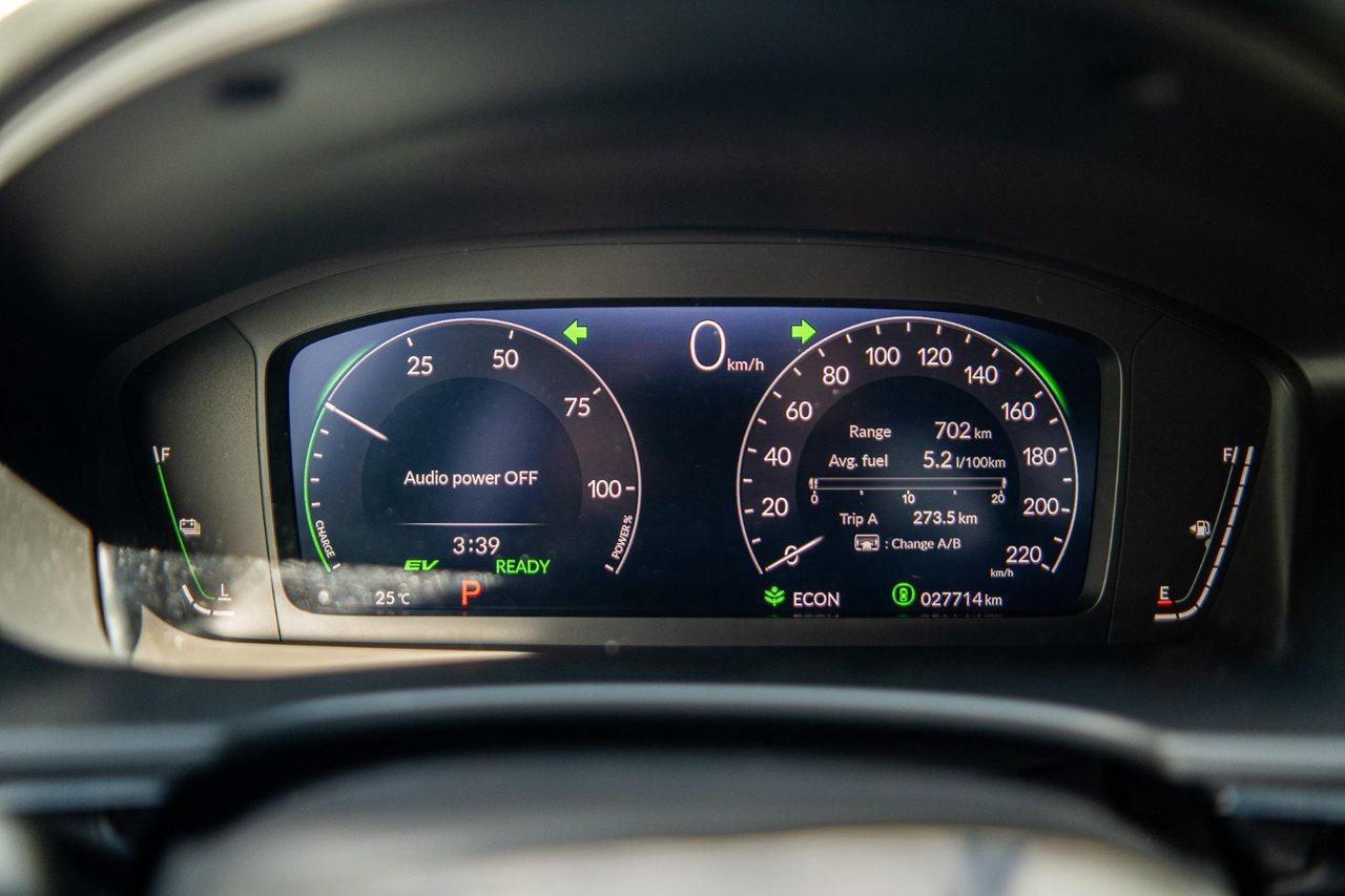 2025 Honda Civic Hybrid Sport Touring Photo