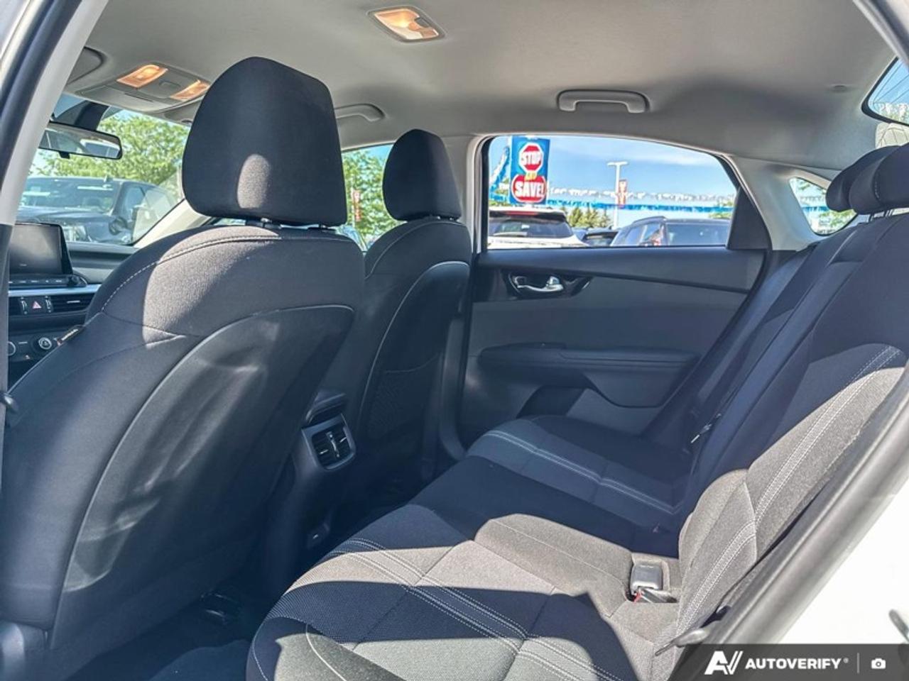 2022 Kia Forte IVT Photo