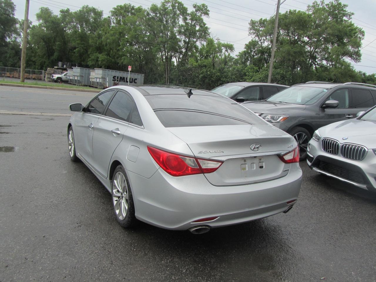 2013 Hyundai Sonata 4dr Sdn 2.0T Auto Limited w/Navi *Ltd Avail* Photo2
