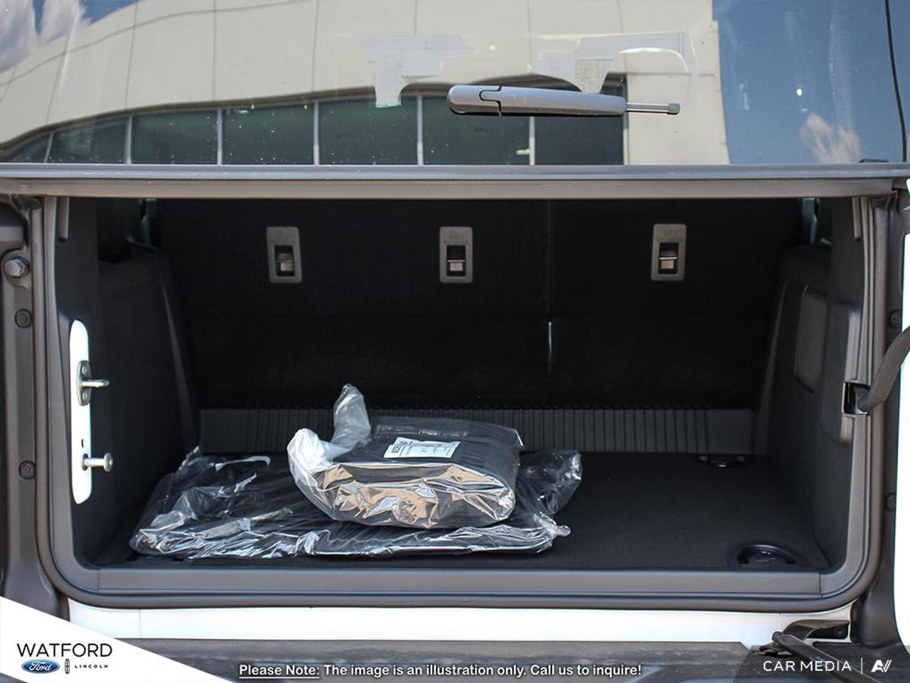 2026 Ford Bronco Outer Banks Photo