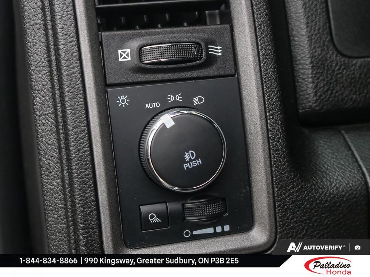 2022 RAM 1500 Classic TRADESMAN Photo