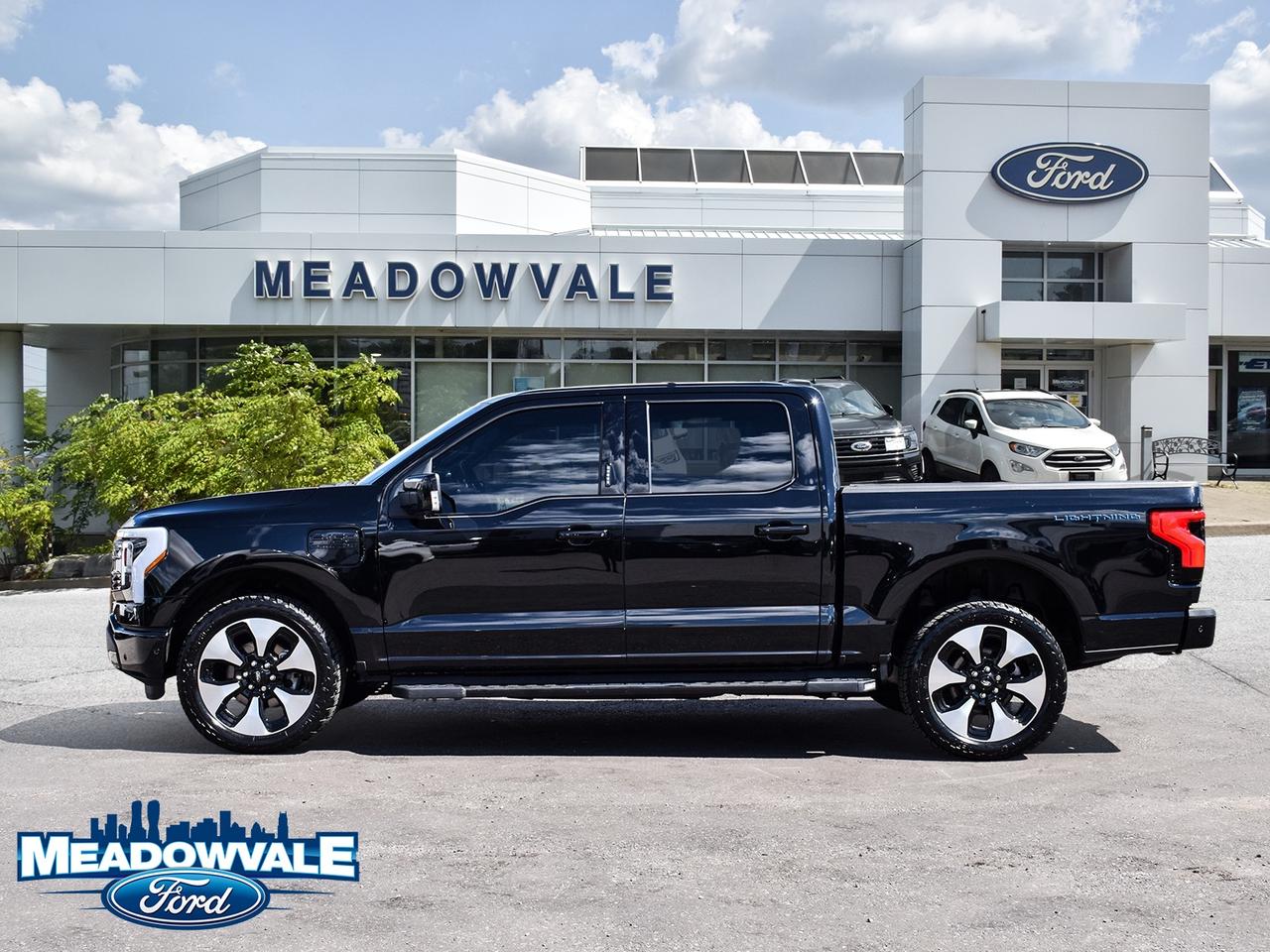 2023 Ford F-150 Lightning Platinum Photo