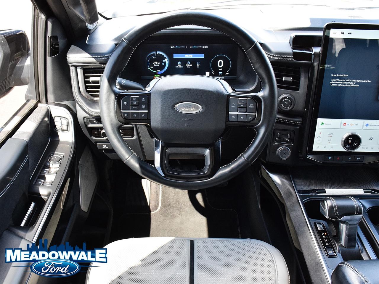 2023 Ford F-150 Lightning Platinum Photo