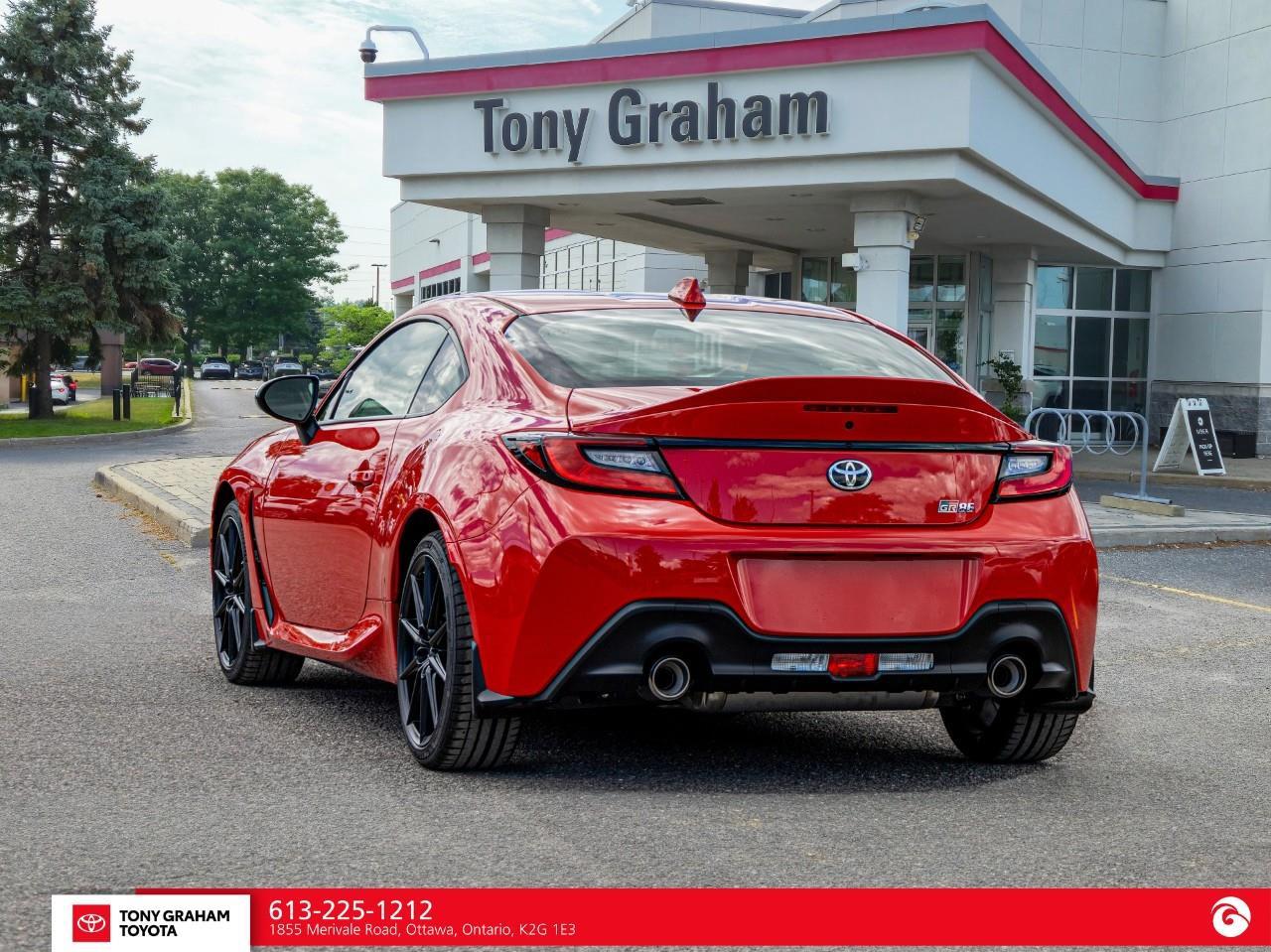 2026 Toyota GR86 Premium Photo3