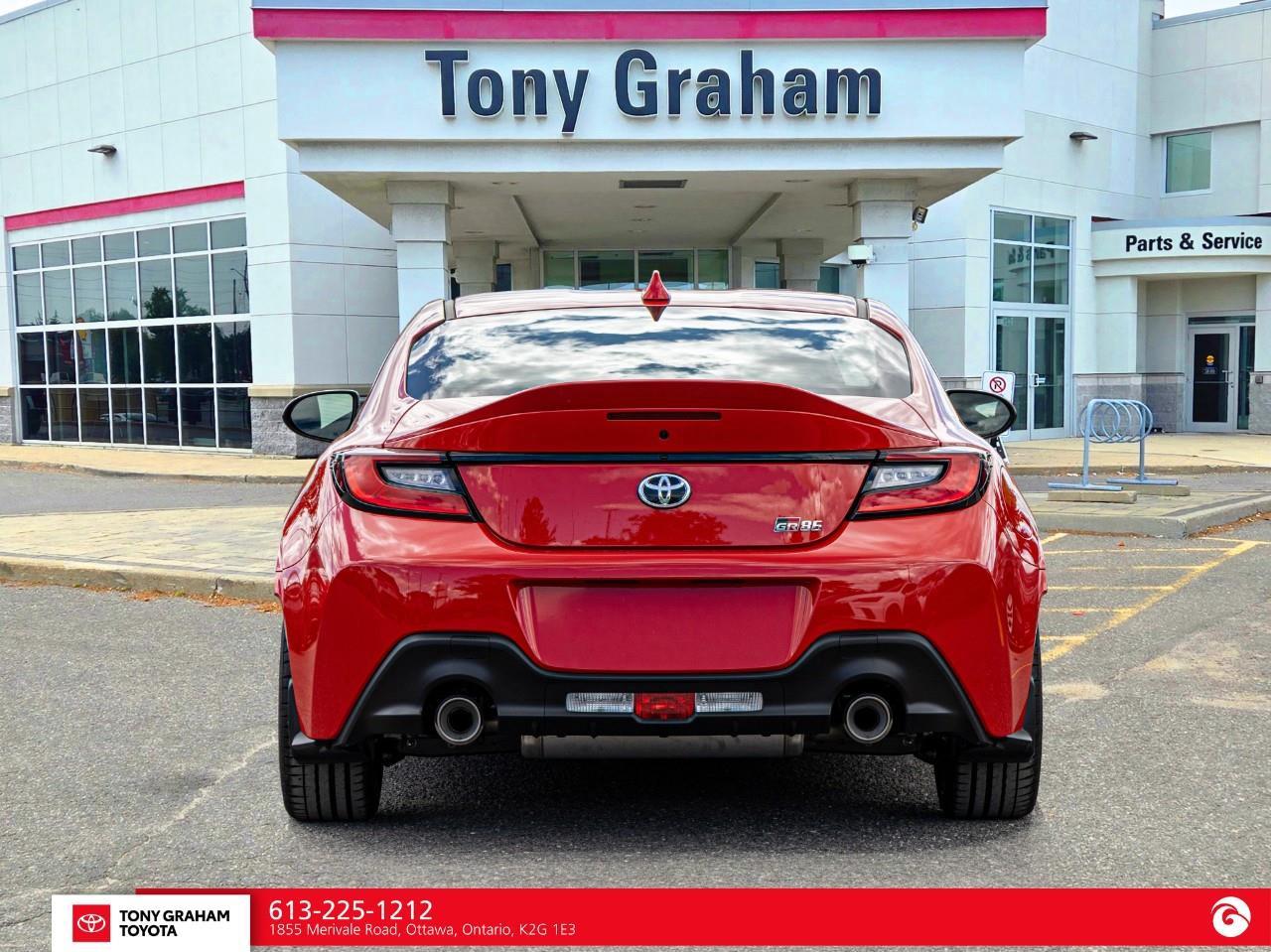 2026 Toyota GR86 Premium Photo4