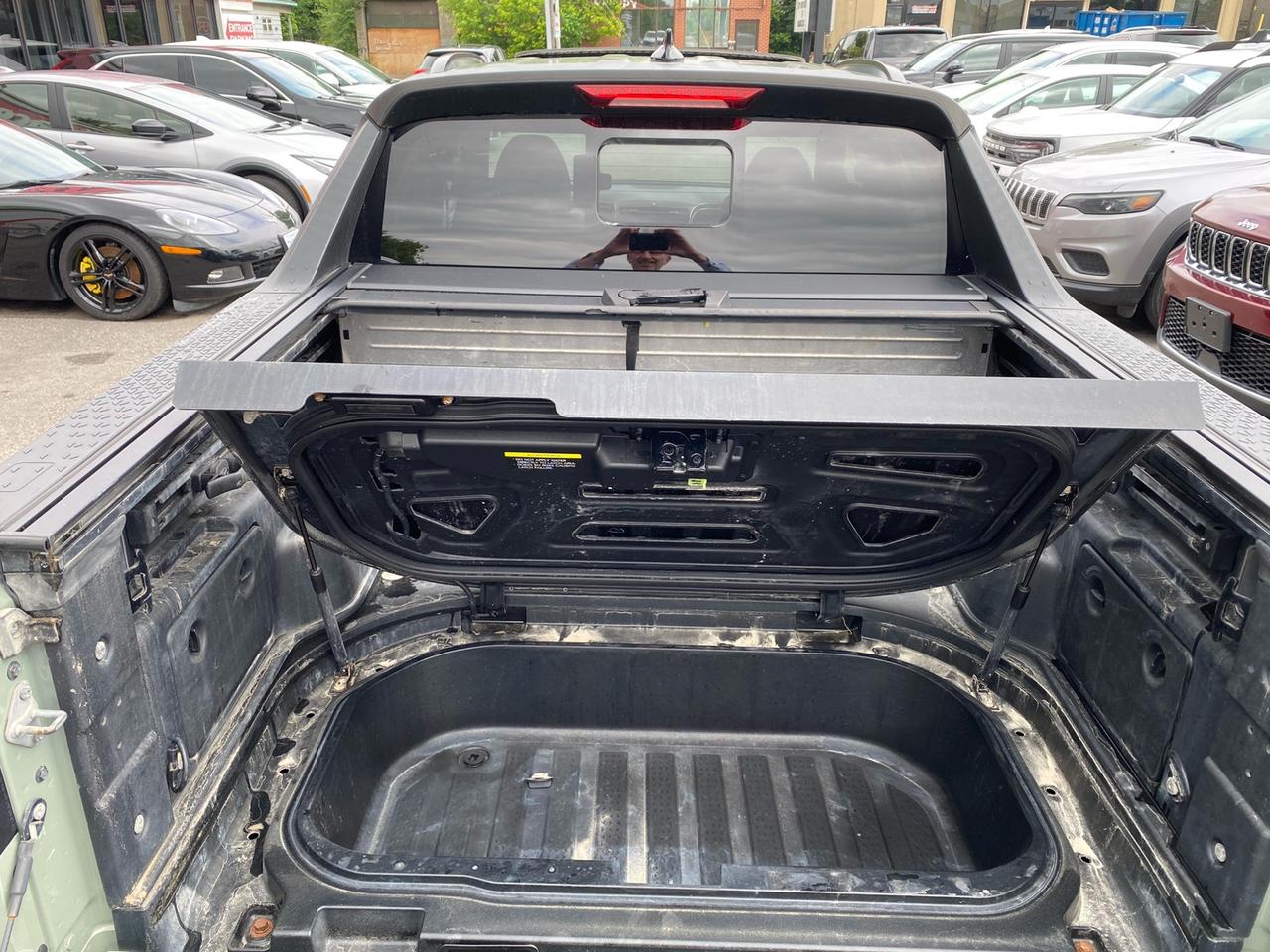 2022 Hyundai Santa Cruz Ultimate | AWD | NAV | Sunroof | Apple CarPlay | Android Auto Photo