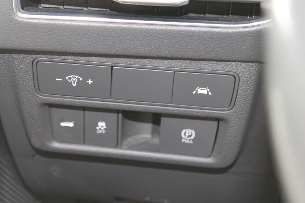 2022 Hyundai Sonata SEL Sport Photo