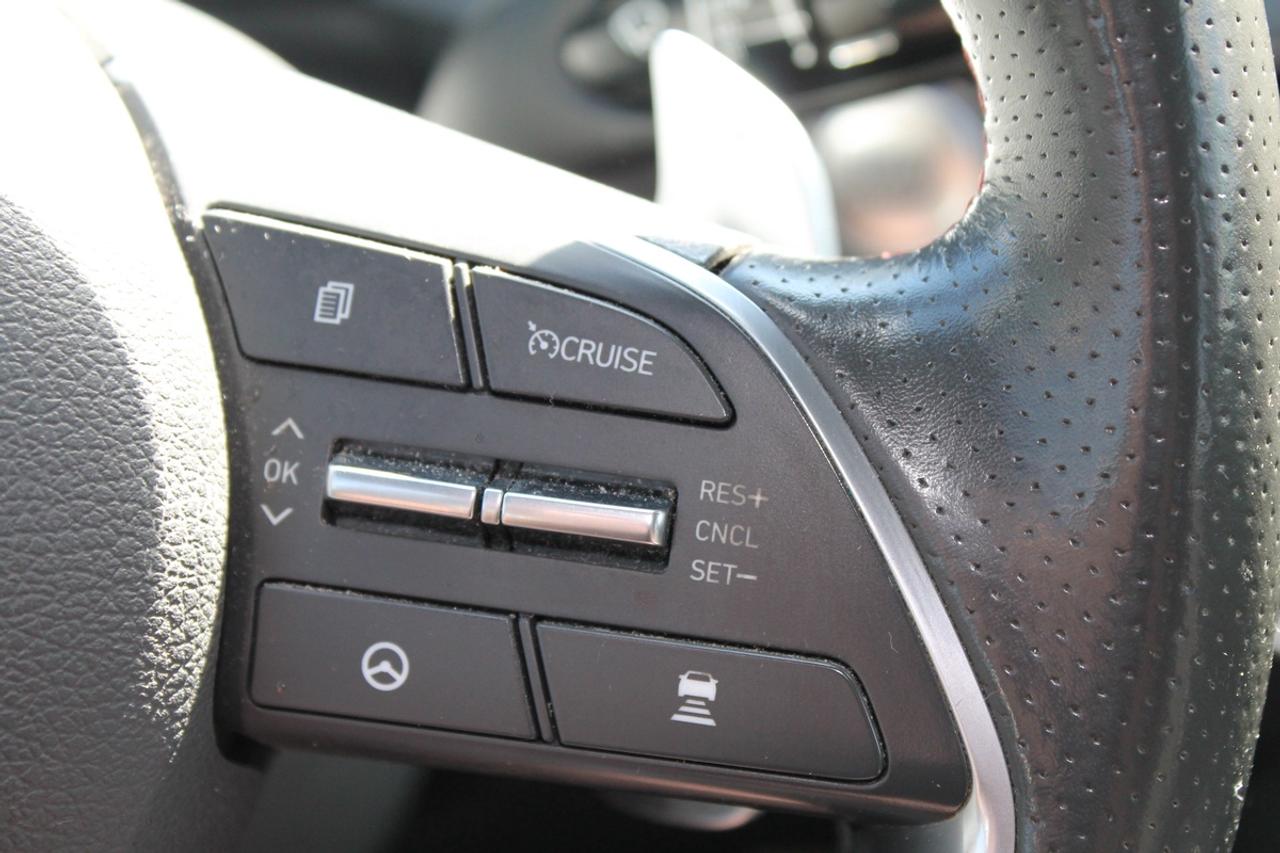 2022 Hyundai Sonata SEL Sport Photo