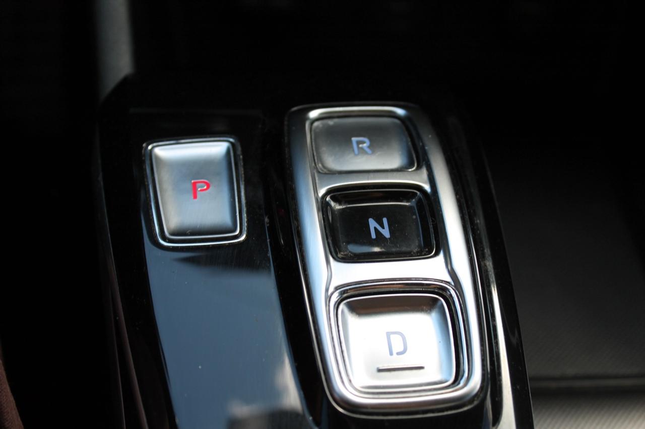 2022 Hyundai Sonata SEL Sport Photo
