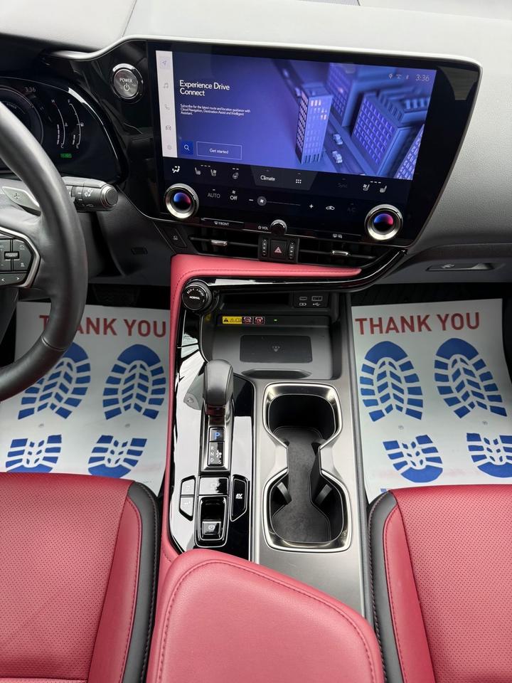 2023 Lexus NX 350h Luxury Luxury Photo