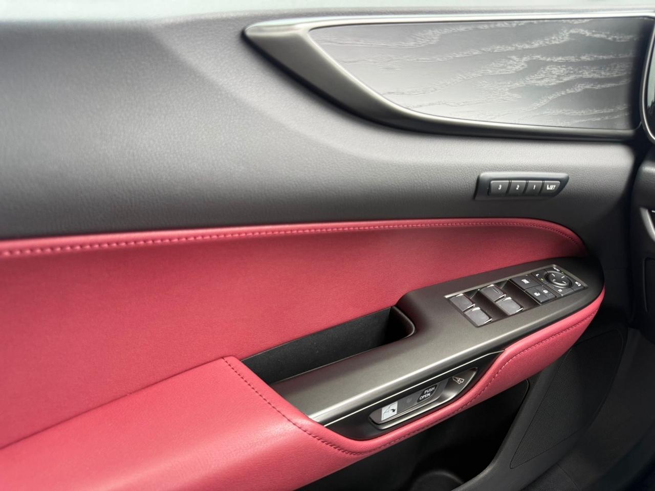 2023 Lexus NX 350h Luxury Luxury Photo