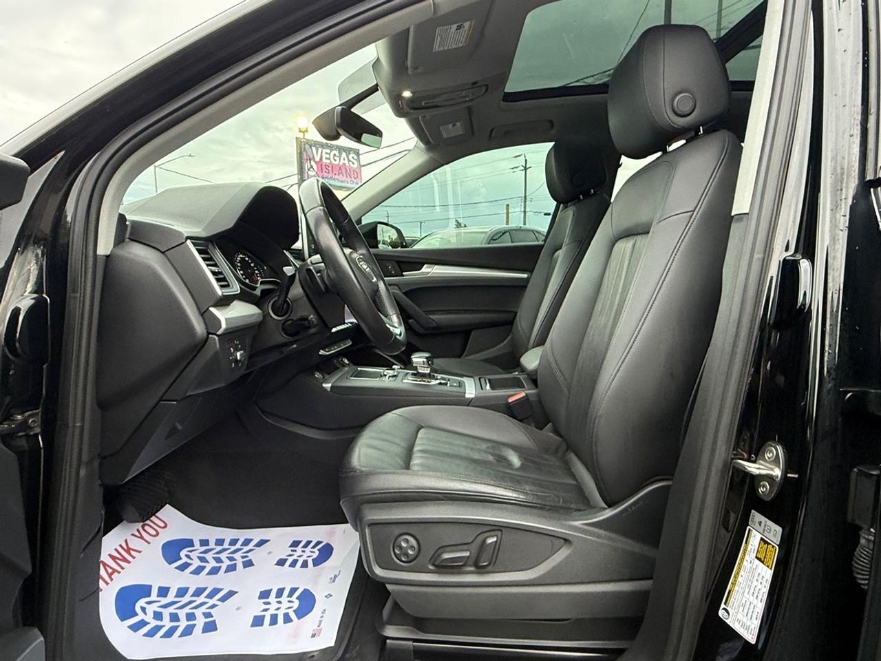 2019 Audi Q5 Premium Plus 45 Photo