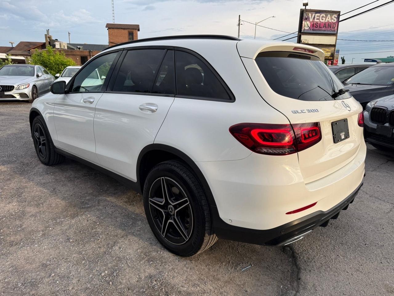 2020 Mercedes-Benz GLC 300 GLC 300 4MATIC Photo3