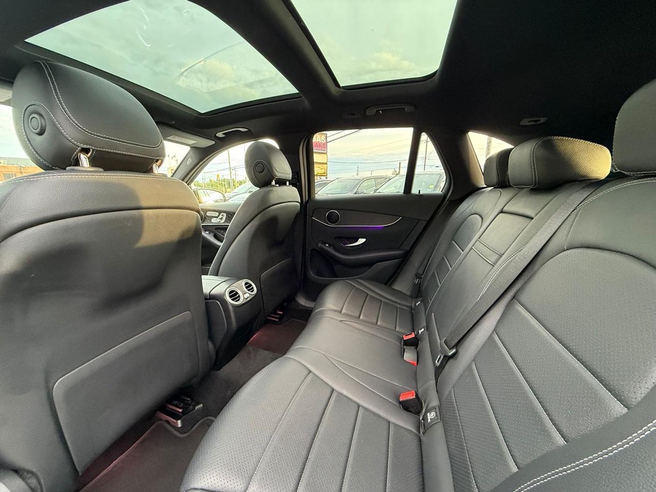 2020 Mercedes-Benz GLC 300 GLC 300 4MATIC Photo