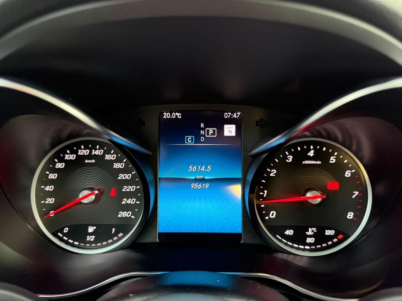 2020 Mercedes-Benz GLC 300 GLC 300 4MATIC Photo