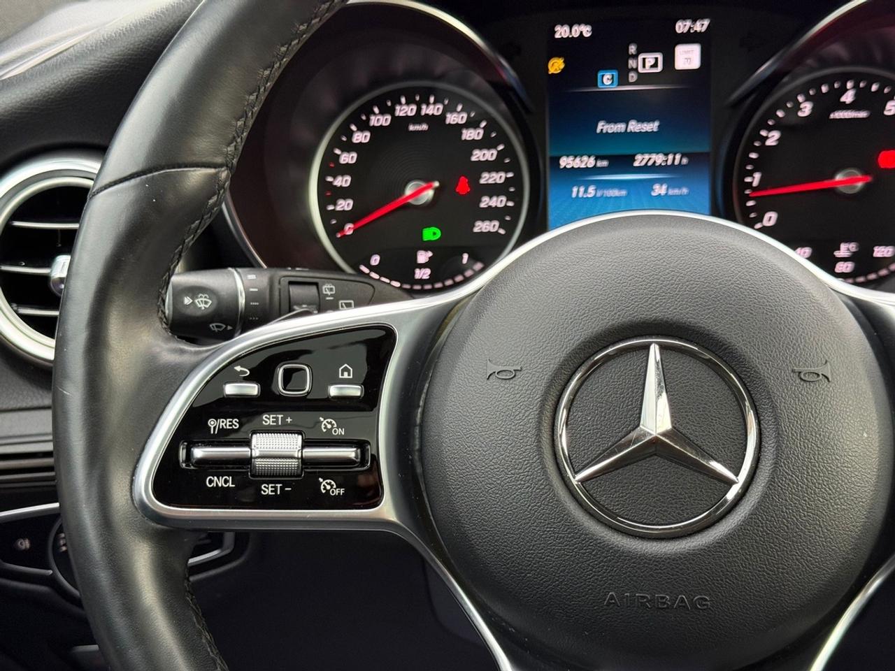 2020 Mercedes-Benz GLC 300 GLC 300 4MATIC Photo
