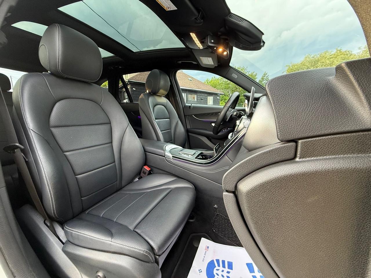 2020 Mercedes-Benz GLC 300 GLC 300 4MATIC Photo