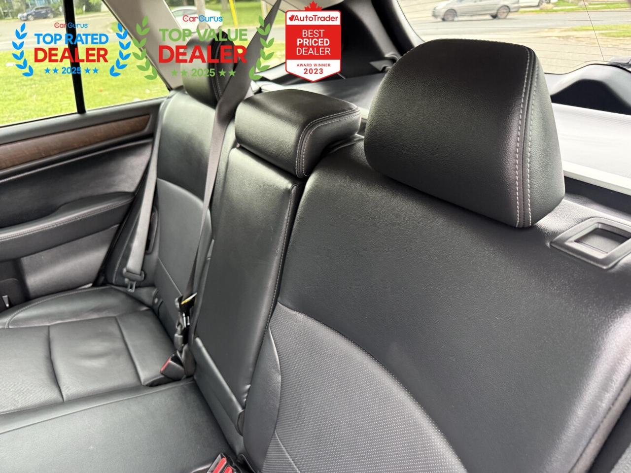 2016 Subaru Outback LIMITED | ONE OWNER | SERVICED AT SUBARU | LOADED Photo