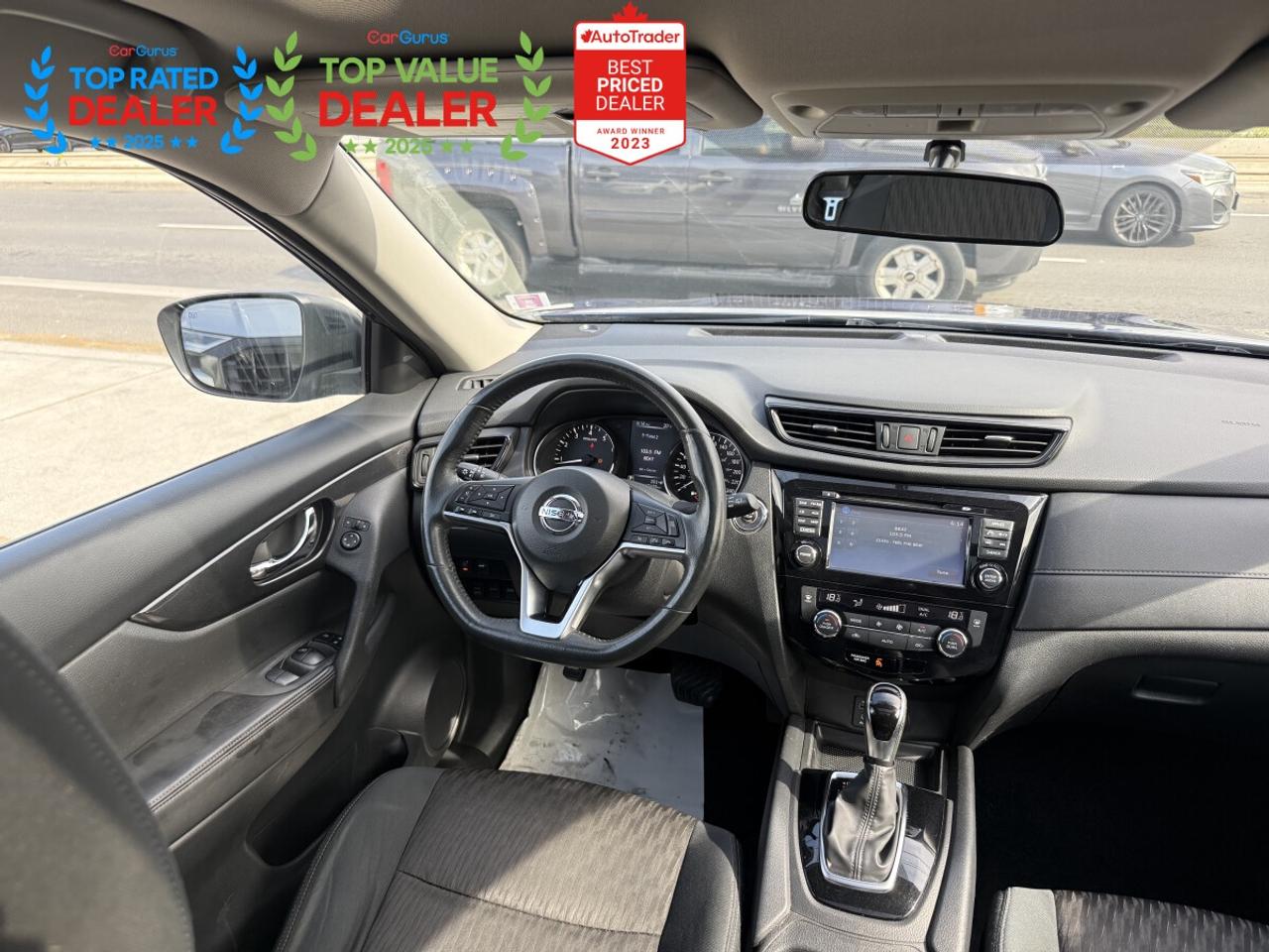 2017 Nissan Rogue SV PREMIUM PKG | 360 CAMERA | PANO | LOADED Photo