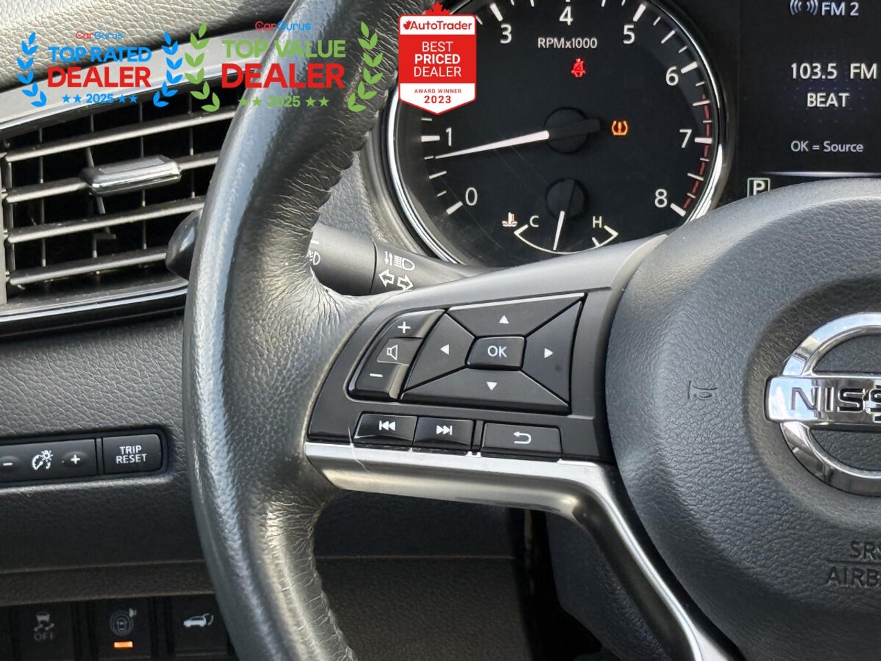 2017 Nissan Rogue SV PREMIUM PKG | 360 CAMERA | PANO | LOADED Photo