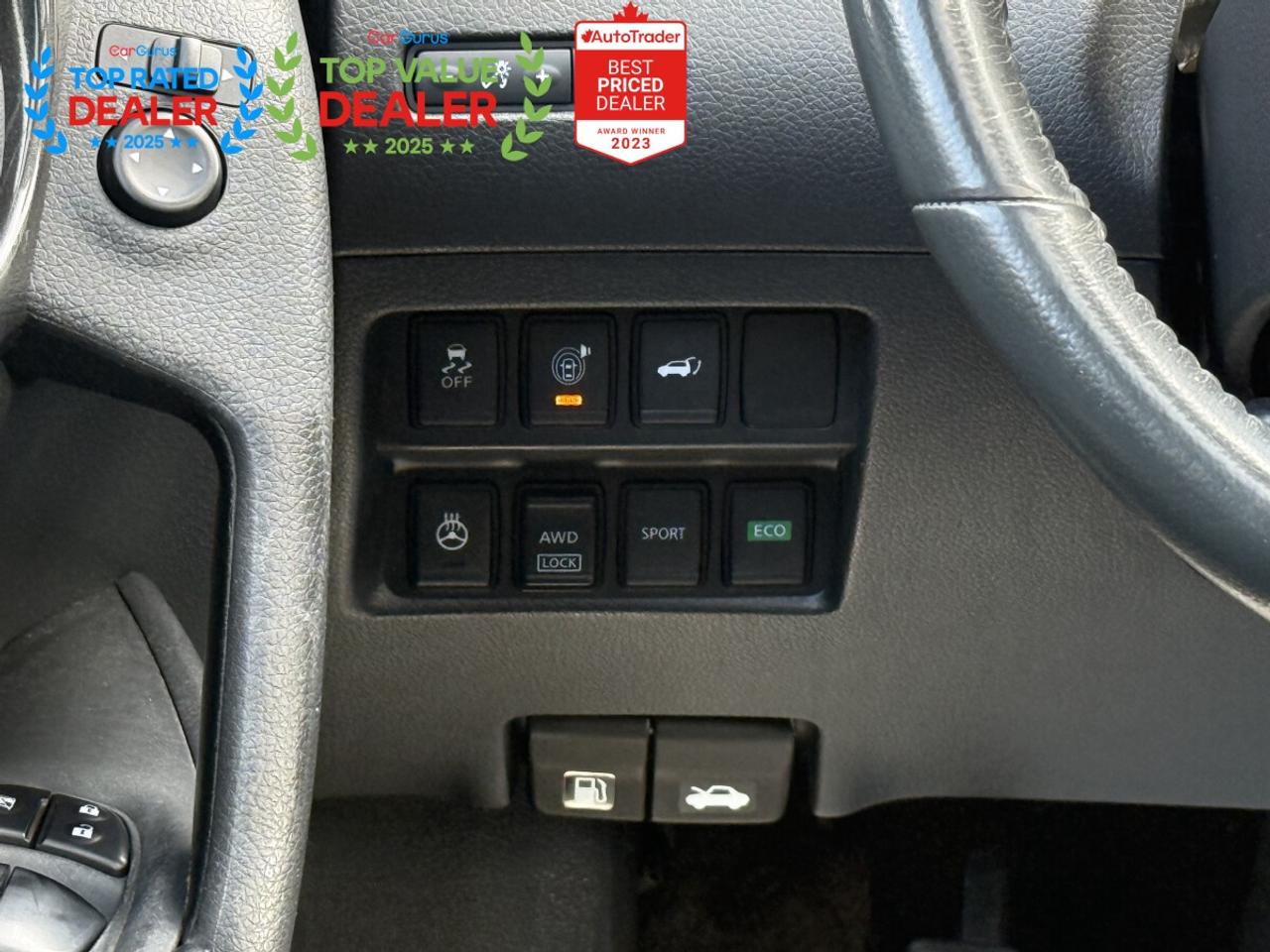 2017 Nissan Rogue SV PREMIUM PKG | 360 CAMERA | PANO | LOADED Photo