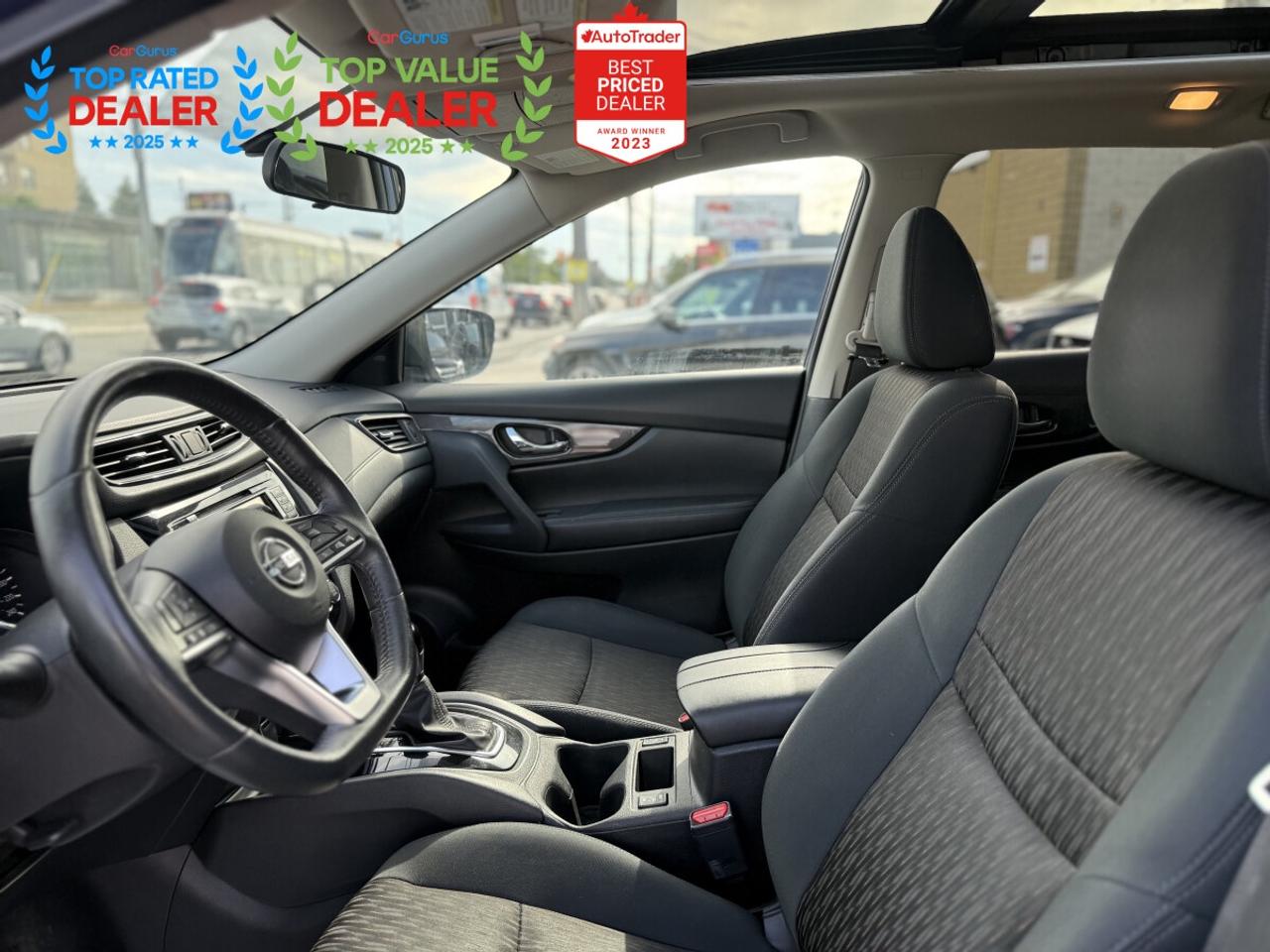 2017 Nissan Rogue SV PREMIUM PKG | 360 CAMERA | PANO | LOADED Photo
