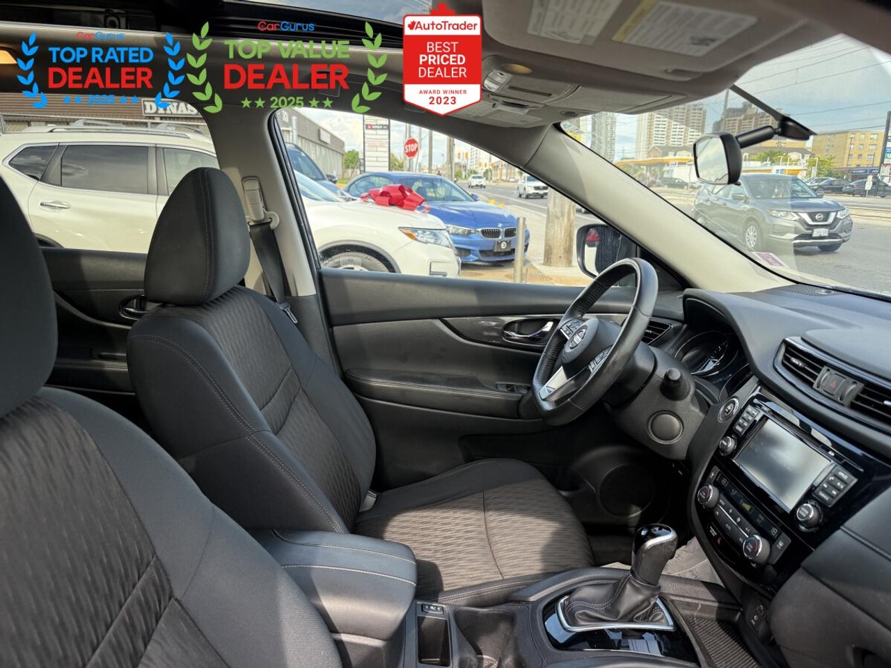 2017 Nissan Rogue SV PREMIUM PKG | 360 CAMERA | PANO | LOADED Photo