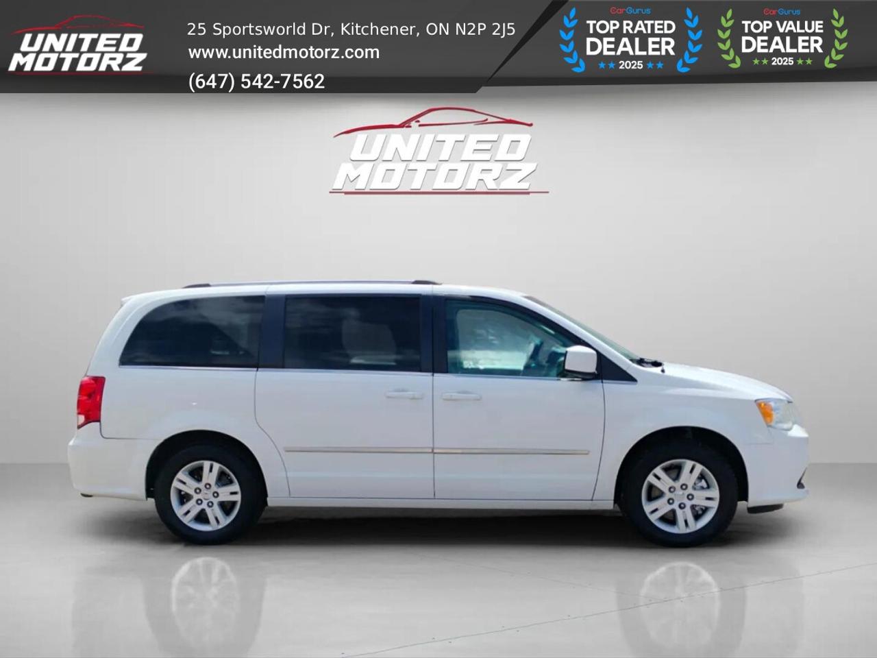 2017 Dodge Grand Caravan Crew Plus ~SAFETY CERTIFIED~ NO ACCIDENTS~ Photo3
