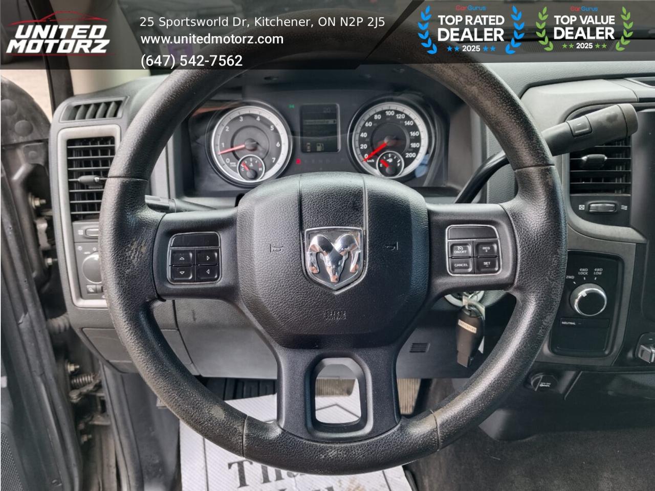 2015 RAM 1500 ST 4WD CREW CAB 140.5"5.7L HEMI V8 ~SAFETY CERTIFI Photo