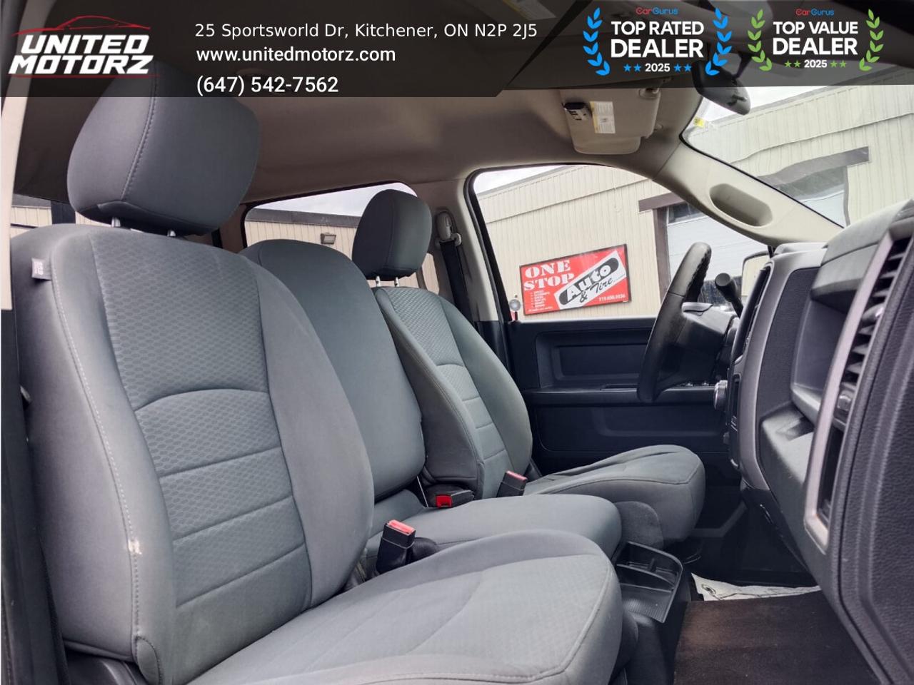 2015 RAM 1500 ST 4WD CREW CAB 140.5"5.7L HEMI V8 ~SAFETY CERTIFI Photo