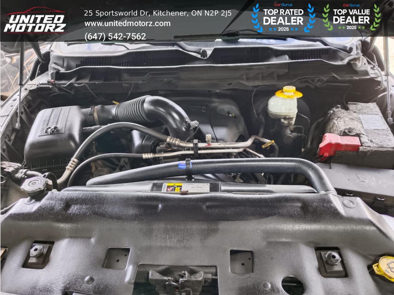 2015 RAM 1500 ST 4WD CREW CAB 140.5"5.7L HEMI V8 ~SAFETY CERTIFI Photo