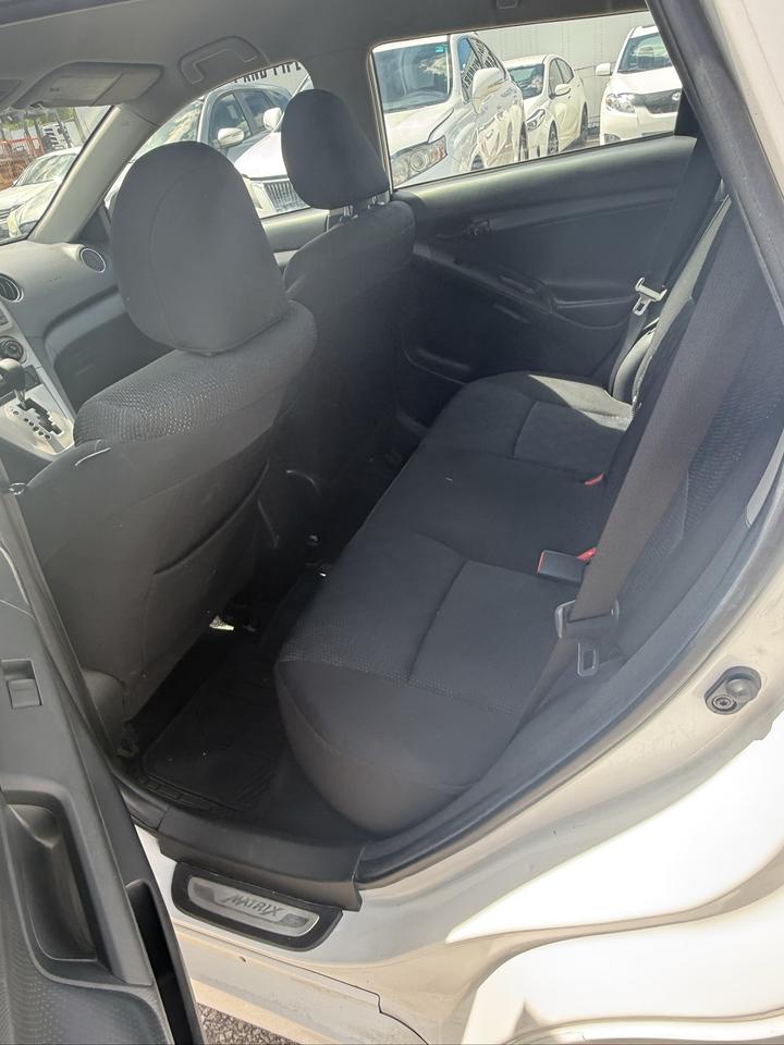 2010 Toyota Matrix S Photo
