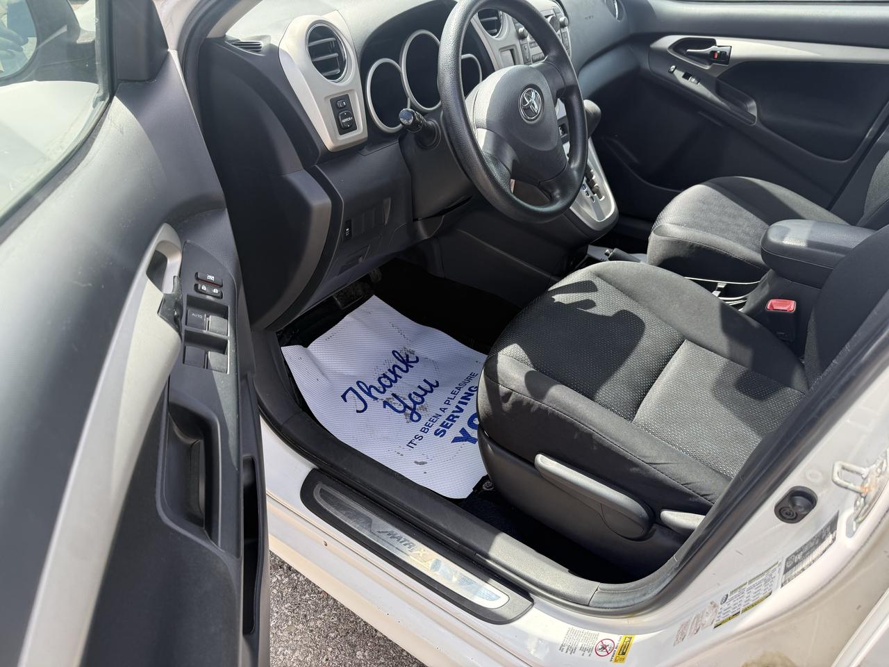 2010 Toyota Matrix S Photo
